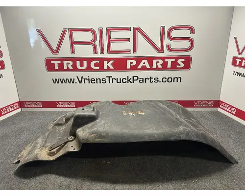 Inner Fender FREIGHTLINER  Vriens Truck Parts