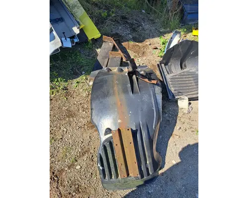 Inner Fender FREIGHTLINER  Truck Salvage International Inc