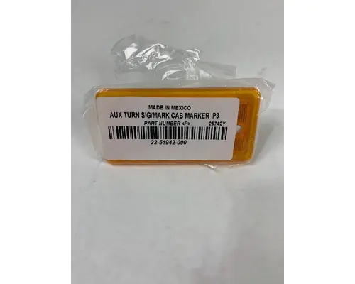 Side Marker Lamp, Rear FREIGHTLINER  Hagerman Inc.
