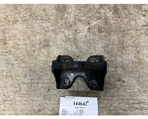 Engine Mounts FREIGHTLINER 01-26490-000 West Side Truck Parts