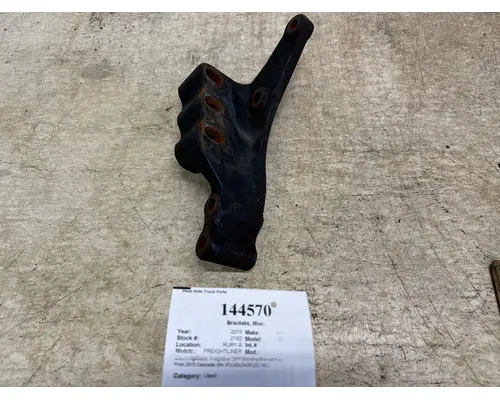 Brackets, Misc. FREIGHTLINER 04-26259-000 West Side Truck Parts