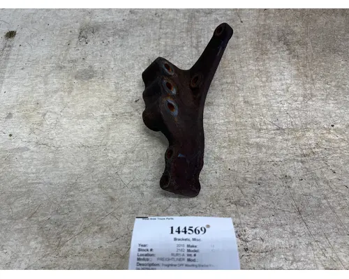 Brackets, Misc. FREIGHTLINER 04-26259-001 West Side Truck Parts