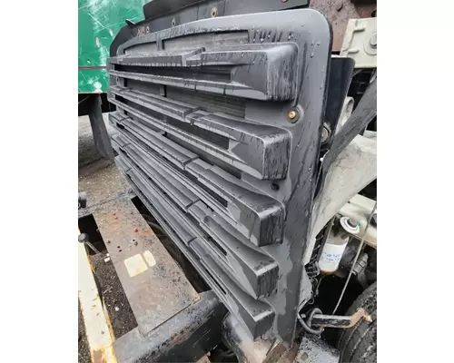 Freightliner 108SD Grille