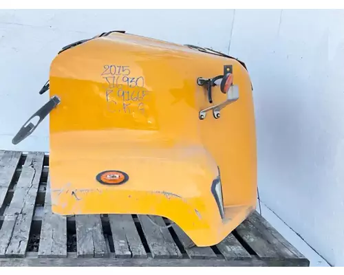 Freightliner 108SD Hood