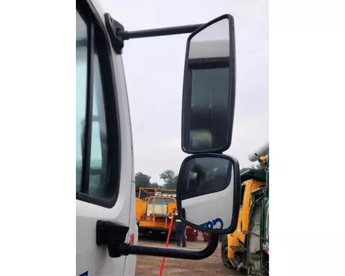 Freightliner 108SD Mirror (Side View)