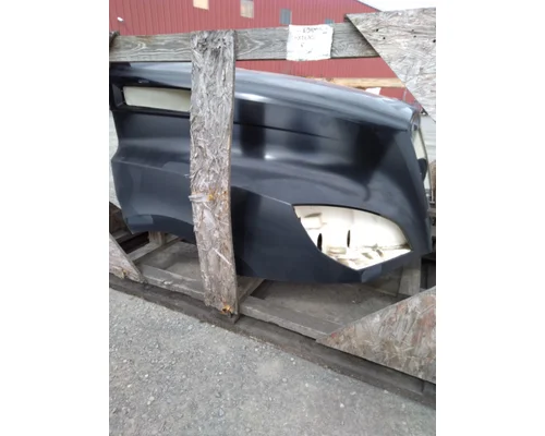 Hood FREIGHTLINER 108SD Hagerman Inc.