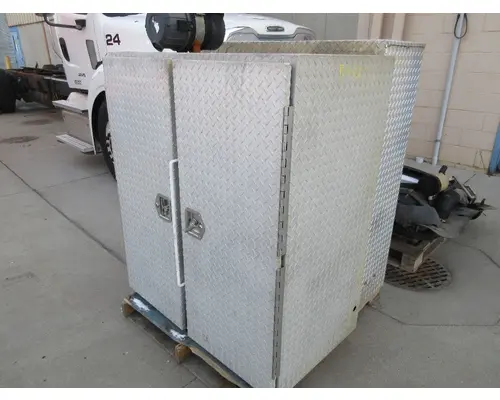 Tool Box FREIGHTLINER 114 SD Michigan Truck Parts