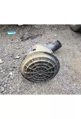 Freightliner 114SD Air Cleaner