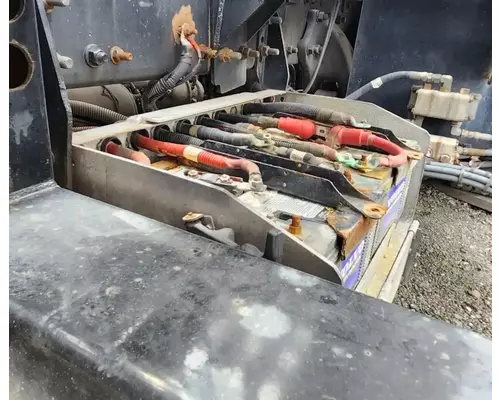 Freightliner 114SD Battery Box