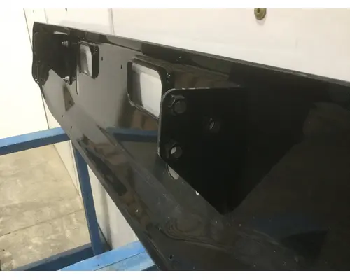 Freightliner 114SD Bumper Assembly, Front