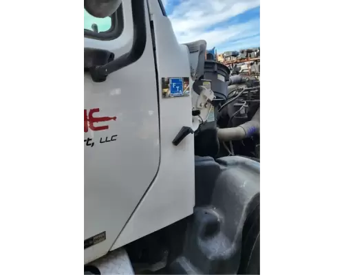 Freightliner 114SD Cowl