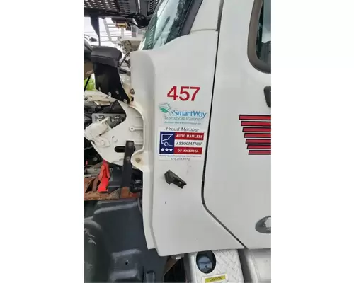 Freightliner 114SD Cowl