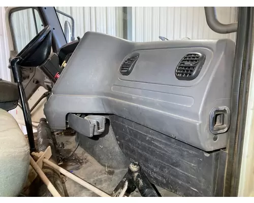 Freightliner 114SD Dash Assembly