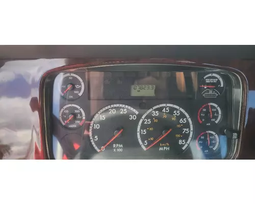 Freightliner 114SD Equipment (Whole Vehicle)