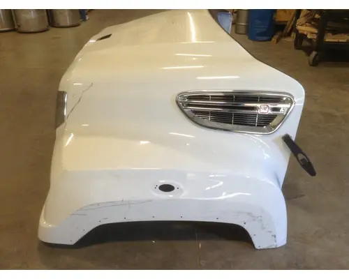 Freightliner 114SD Hood