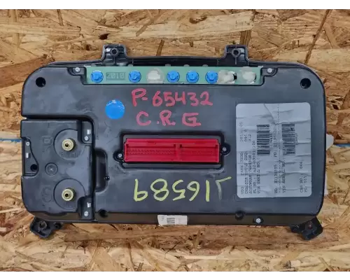 Freightliner 114SD Instrument Cluster