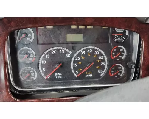 Freightliner 114SD Instrument Cluster