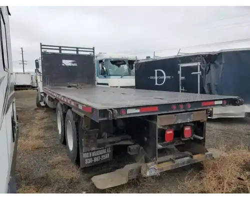 Freightliner 114SD Miscellaneous Parts