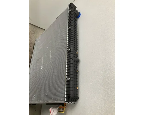 Freightliner 114SD Radiator