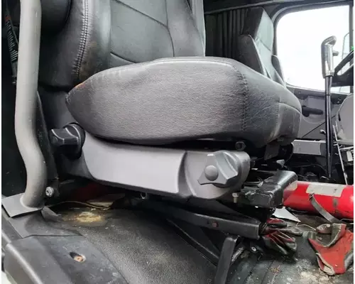 Freightliner 114SD Seat, Front