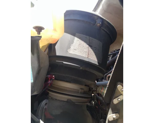 Air Cleaner FREIGHTLINER 114SD LKQ Heavy Truck - Tampa