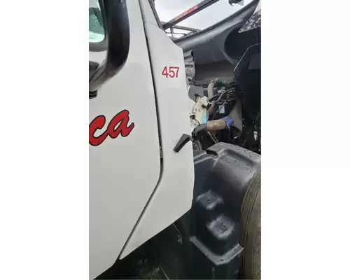 Cowl Freightliner 114SD Complete Recycling Group LLC