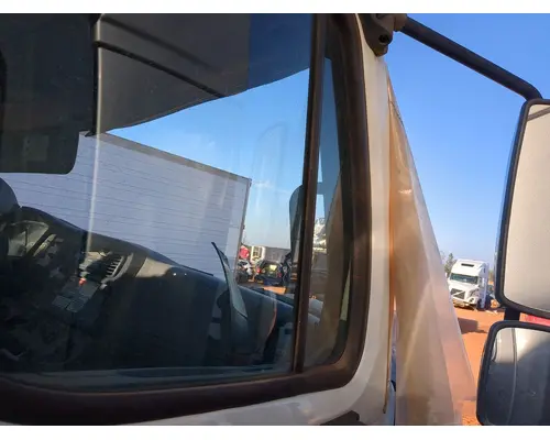 Door Vent Glass, Front FREIGHTLINER 114SD Salvage City Inc.