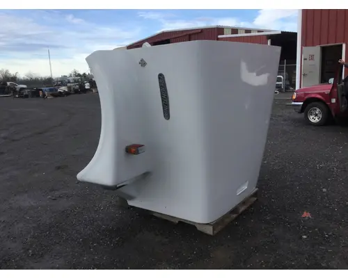 Hood FREIGHTLINER 120SD Hagerman Inc.