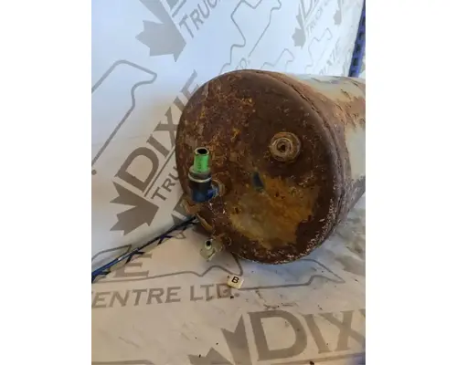 Freightliner 122SD Air Tank