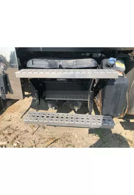 Freightliner 122SD Battery Box