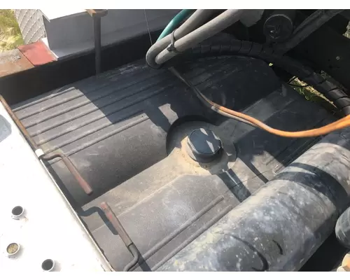 Freightliner 122SD Battery Box