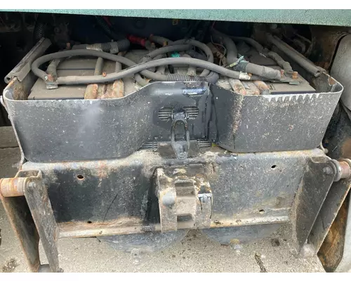 Freightliner 122SD Battery Box