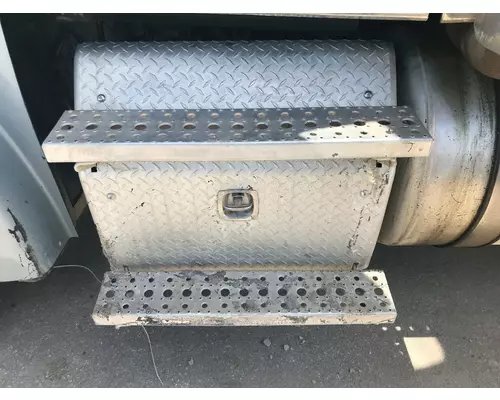 Freightliner 122SD Battery Box