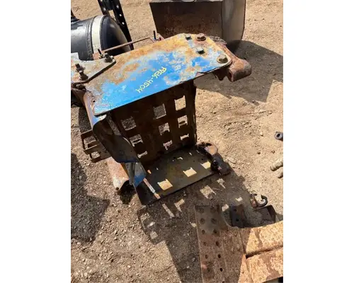 Freightliner 122SD Battery Box