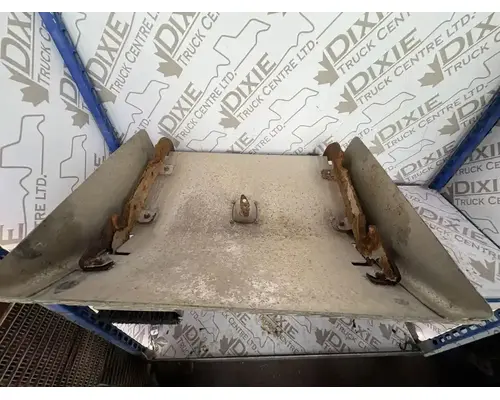 Freightliner 122SD Battery Box