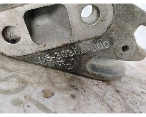 Freightliner 122SD Brackets, Misc.