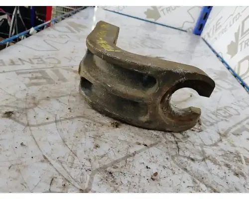 Freightliner 122SD Brackets, Misc.