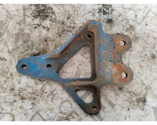 Freightliner 122SD Brackets, Misc.