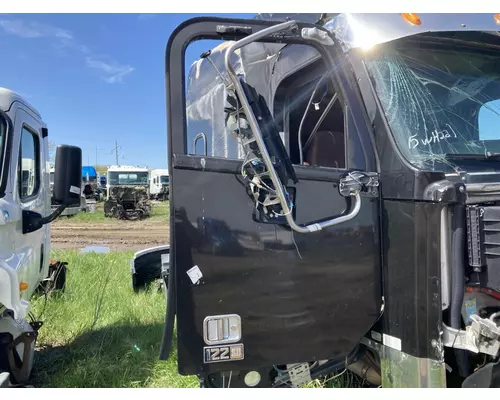 Freightliner 122SD Cab Assembly