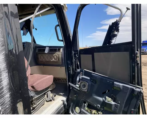 Freightliner 122SD Cab Assembly