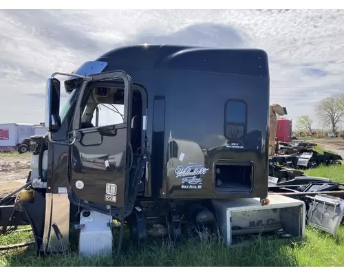 Freightliner 122SD Cab Assembly