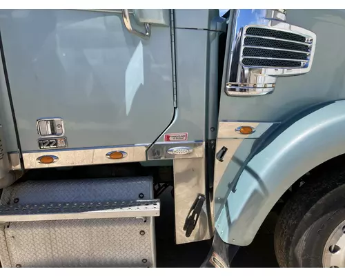 Freightliner 122SD Cab Assembly