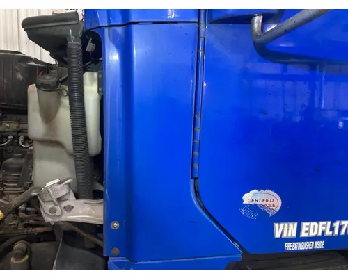 Freightliner 122SD Cab Assembly