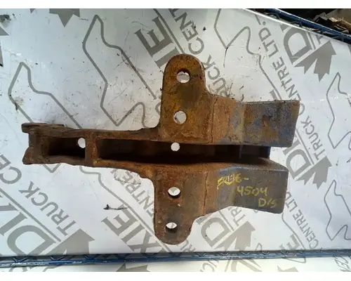 Freightliner 122SD Cab