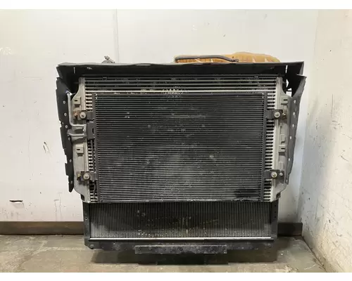 Freightliner 122SD Cooling Assembly. (Rad., Cond., ATAAC)