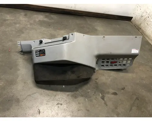 Freightliner 122SD Dash Assembly