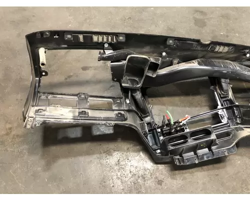 Freightliner 122SD Dash Assembly