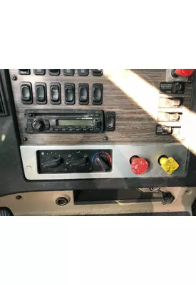 Freightliner 122SD Dash Assembly