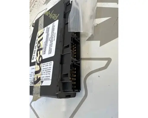 Freightliner 122SD ECM