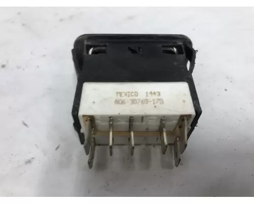 Freightliner 122SD Electrical Misc. Parts